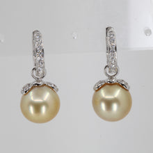 將圖片載入圖庫檢視器 18K White Gold Diamond South Sea Golden Pearl Hanging Earrings D0.56 CT

