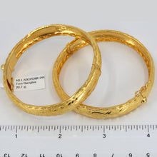 將圖片載入圖庫檢視器 One Pair Of 24K Solid Yellow Gold Wedding Dragon Phoenix Bangles 20.7 Grams
