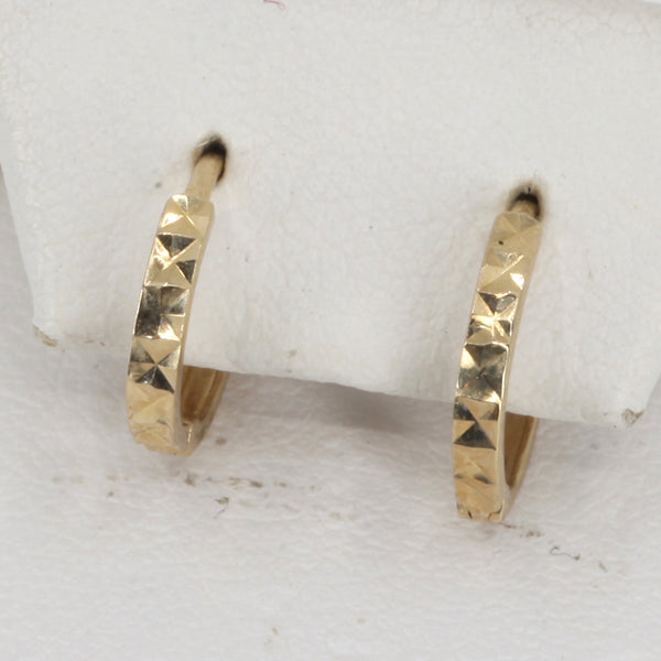 14K Yellow Gold Hoop Earrings 0.9 Grams