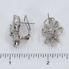 將圖片載入圖庫檢視器 18K Solid White Gold Diamond Earrings MD5.86CT
