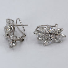 Load image into Gallery viewer, 18K Solid White Gold Diamond Earrings MD5.86CT
