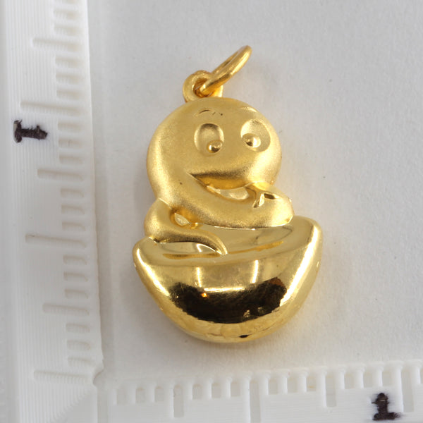 24K Solid Yellow Gold Puffy Zodiac Snake Pendant 5.5 Grams