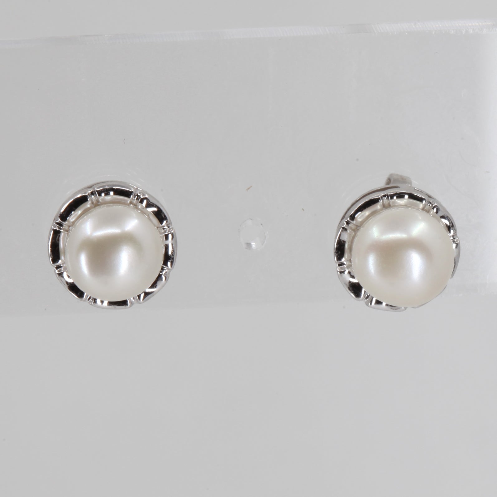 14K White Gold White Pearl Stud Earrings 2.8 Grams