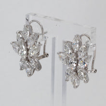 將圖片載入圖庫檢視器 18K Solid White Gold Diamond Earrings MD5.86CT
