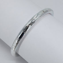 Load image into Gallery viewer, 99 Sterling Silver Woman Bangle 14.21 Grams
