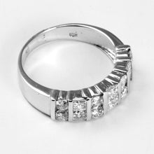 將圖片載入圖庫檢視器 18K White Gold Women Diamond Band Ring D1.35CT
