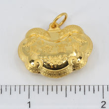 將圖片載入圖庫檢視器 24K Solid Yellow Gold Baby Puffy Horse Longevity Lock Hollow Pendant 4.0 Grams
