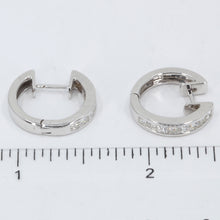 將圖片載入圖庫檢視器 18K Solid White Gold Diamond Hoop Earrings D0.90 CT
