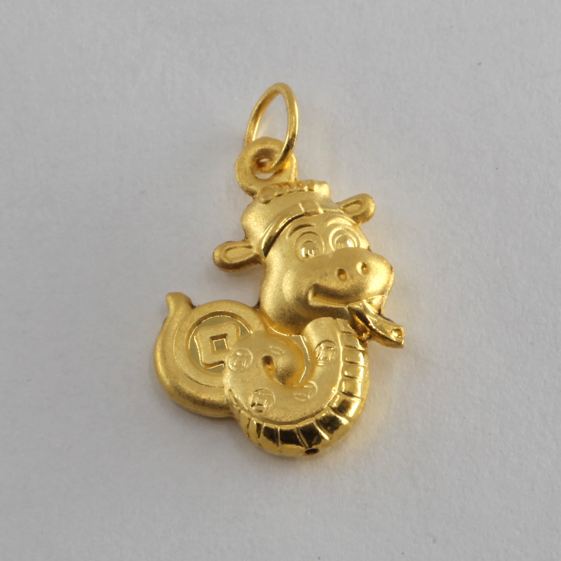 24K Solid Yellow Gold 3D Zodiac Snake Hollow Pendant 0.9 Grams