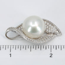 Load image into Gallery viewer, 18K White Gold Diamond South Sea White Pearl Pendant D1.88 CT
