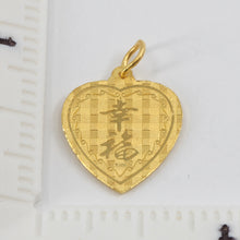 將圖片載入圖庫檢視器 24K Solid Yellow Gold Heart Zodiac Rabbit Pendant 2.2 Grams
