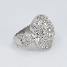 將圖片載入圖庫檢視器 Platinum Women Diamond Ring D1.38CT
