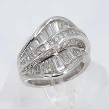 Load image into Gallery viewer, Platinum Women Diamond Ring D5.35CT
