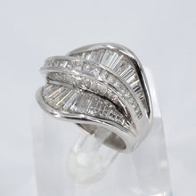 Load image into Gallery viewer, Platinum Women Diamond Ring D5.35CT
