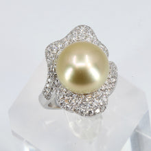 將圖片載入圖庫檢視器 18K White Gold Diamond South Sea Gold Pearl Ring D1.51 CT
