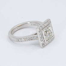 Load image into Gallery viewer, 18K White Gold Women Diamond Ring CD2.08CT
