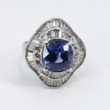 將圖片載入圖庫檢視器 Platinum Women Diamond Tanzanite Ring T6.90CT D2.68CT
