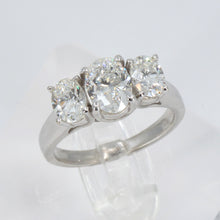 將圖片載入圖庫檢視器 14K White Gold Women Oval Diamond Ring GIA CD1.20CT SD1.15CT

