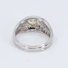 Load image into Gallery viewer, 18K White Gold Fancy Yellow Diamond Women Ring CD0.44CT SD0.48CT
