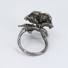Load image into Gallery viewer, 18K Black Gold Fancy Color Diamond Women Flower Ring D2.58 CT
