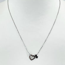 將圖片載入圖庫檢視器 18K Solid White Gold Round Link Chain Necklace with Heart Pendant 16&quot; 2.8 Grams
