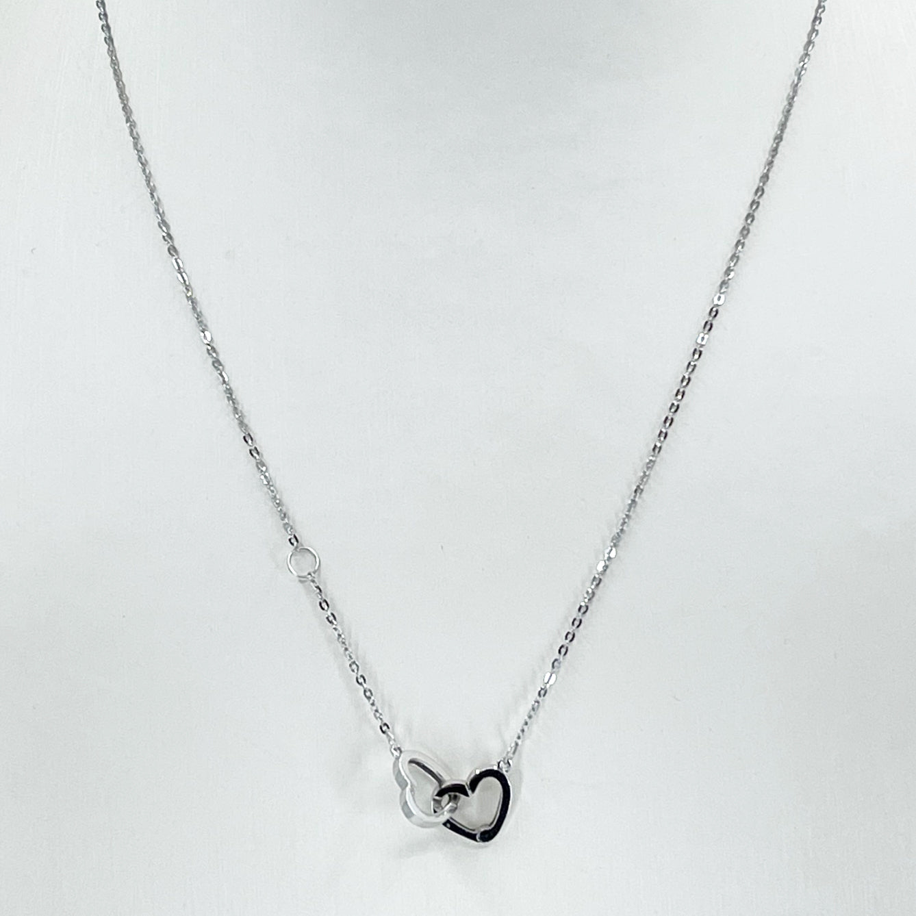 18K Solid White Gold Round Link Chain Necklace with Double Heart Pendant 17" 2.0 Grams