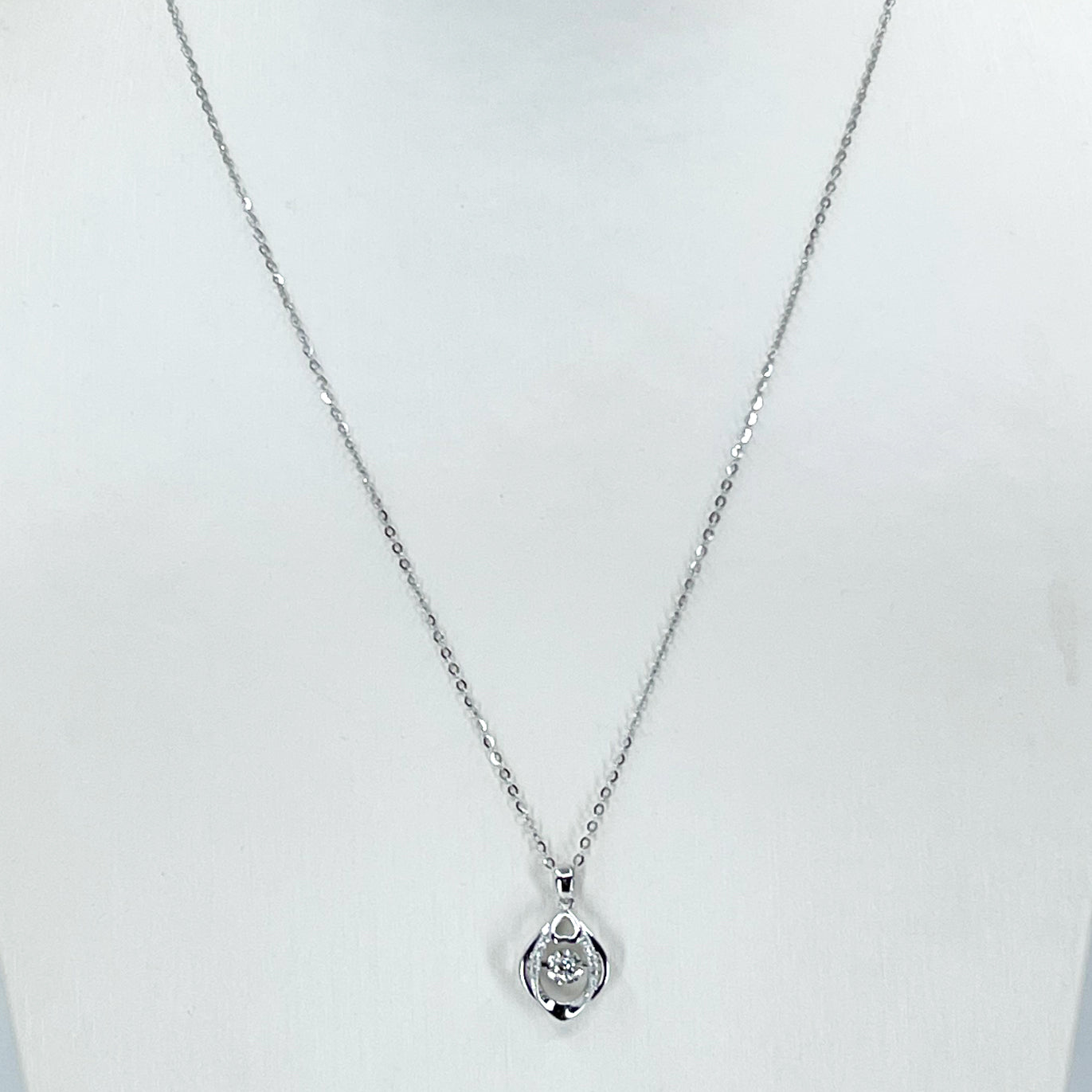 18K Solid White Gold Round Link Chain Necklace with Diamond Pendant 16